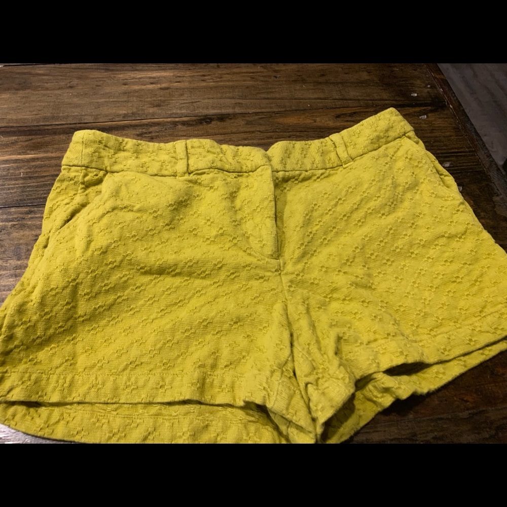Shorts - Picture 1 of 2